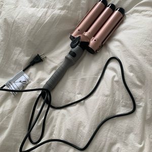 Complex Culture wave maker triple hot iron